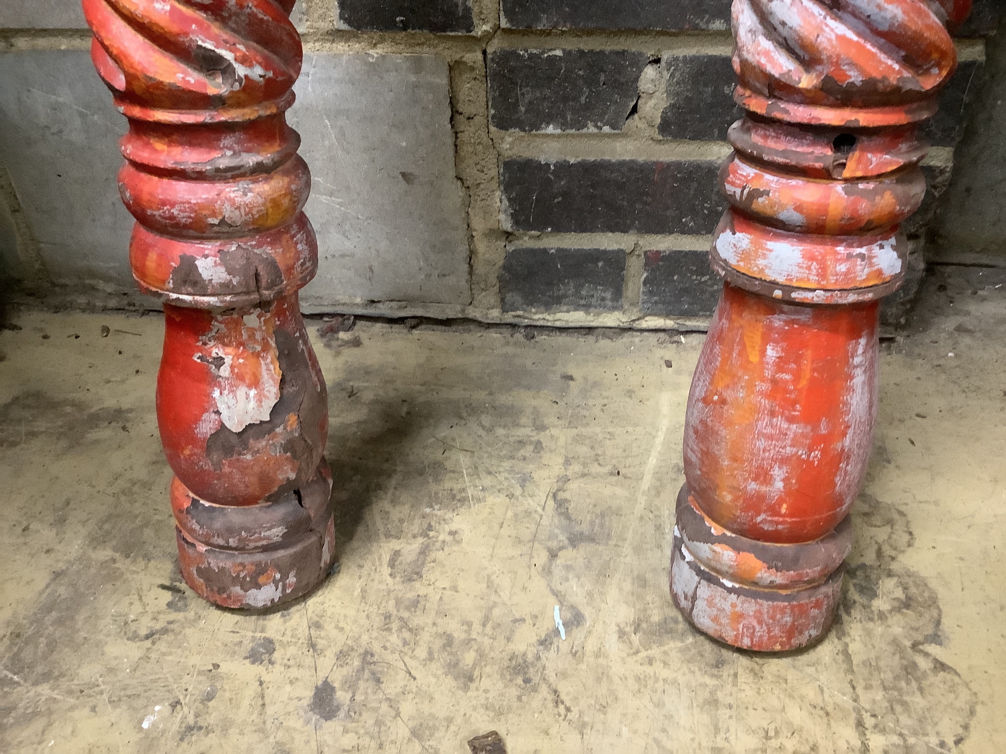 A pair of painted spiral carved wood columns, height 168cm